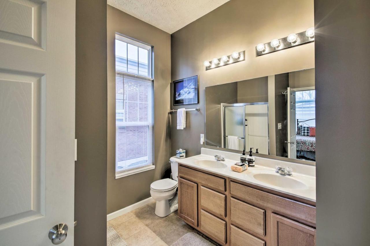 כרמל Arts And Design District Condo Steps To Monon Trail מראה חיצוני תמונה